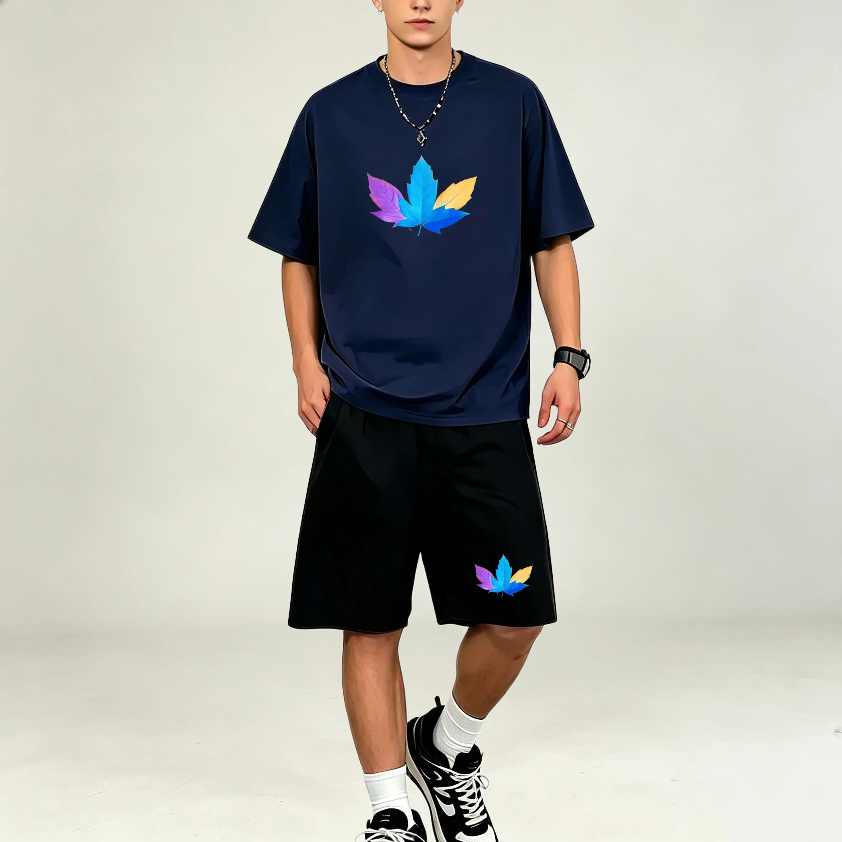 Summer Clothing Trends - Yaz Üç Renkli Yaprak Desenli Baskı