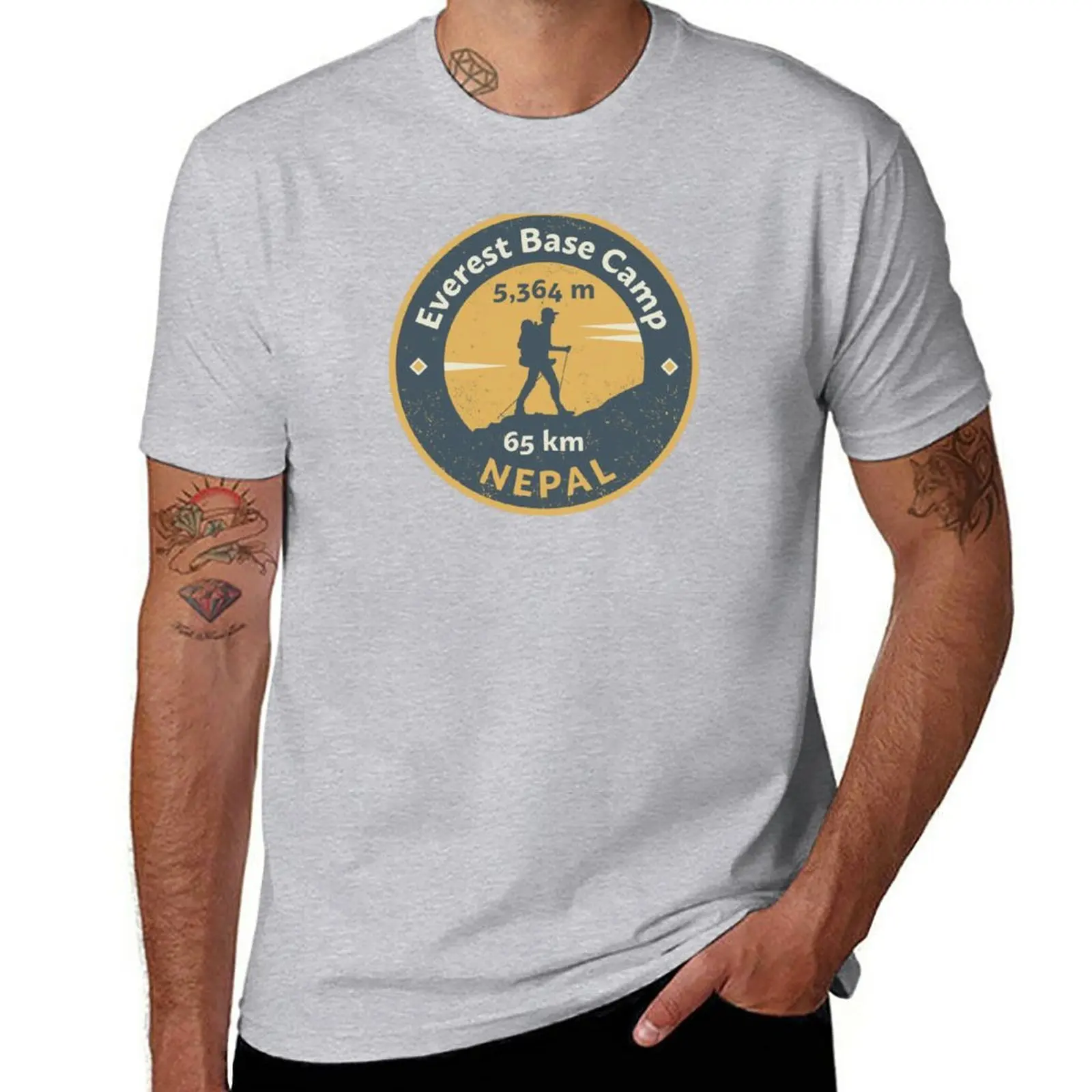 Crewneck kısa kollu T shirt ya - Summer Everest Clothing incelemesi ve fiyatı